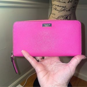 Kate Spade Bougainvillea (Pink) Newbury Lane Neda Wallet